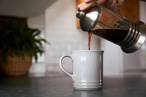 Comment choisir une cafetière à capsules avec fonction d'arrêt automatique pour un usage sécurisé?